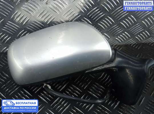 Зеркало боковое на Toyota Auris I (E150)