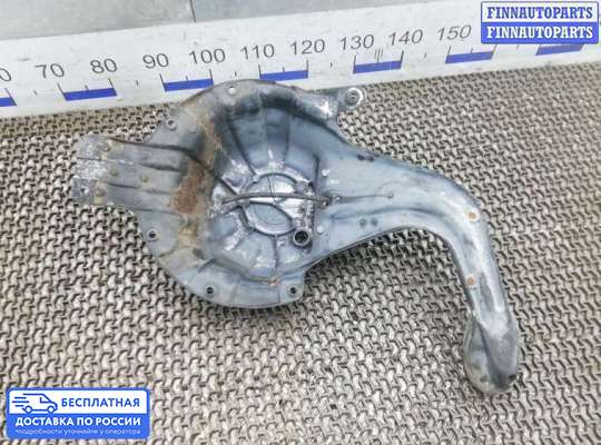 Кронштейн запасного колеса на Land Rover Freelander I