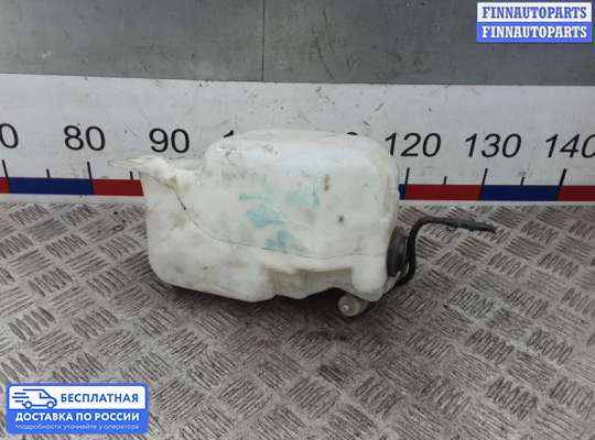 Бачок омывателя на Volkswagen Golf IV (1J)