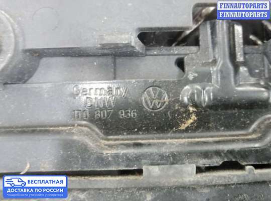 Кронштейн бампера на Volkswagen Caddy III (2K)