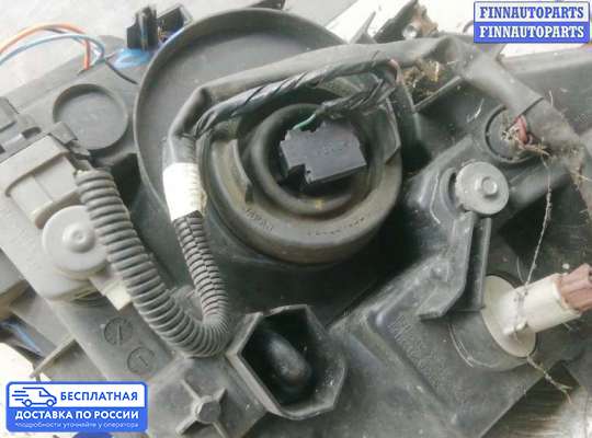 Фара передняя на Nissan Navara / PickUp (D40)