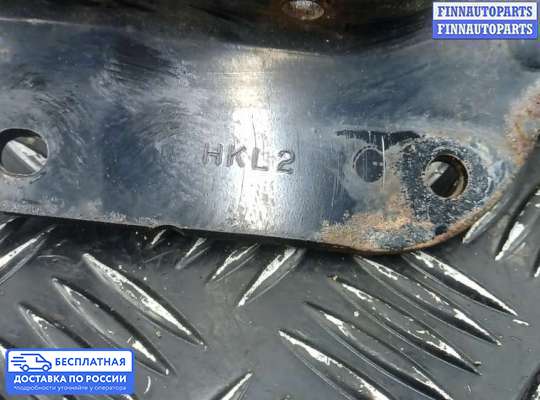 Петля капота на Peugeot 4007