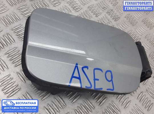 Лючок бензобака на Mercedes-Benz C (W204)