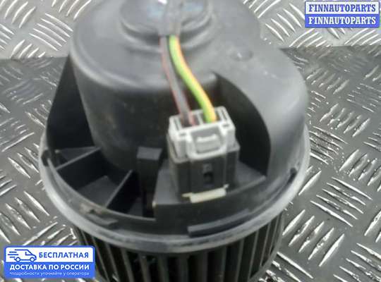 Мотор отопителя на Ford Focus II