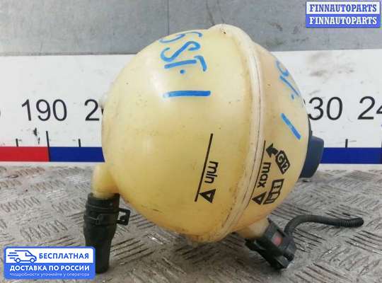 Бачок расширительный на Volkswagen Golf IV (1J)