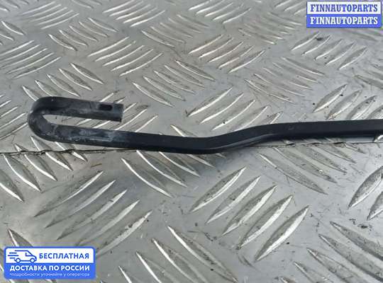 Поводок дворника на Volkswagen Golf IV (1J)