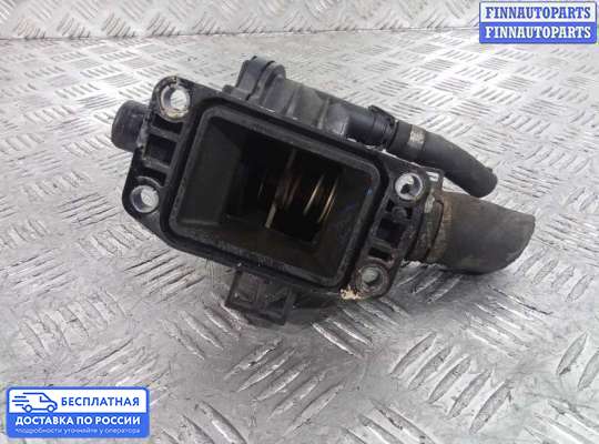 Корпус термостата на Ford Focus II