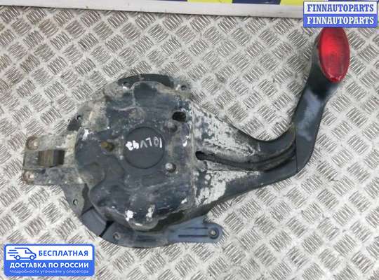 Кронштейн запасного колеса на Land Rover Freelander I