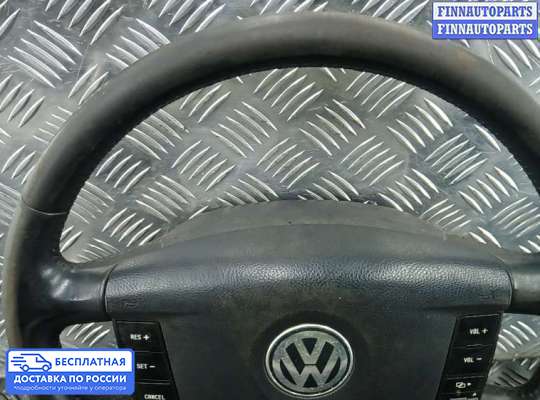 Подушка безопасности водителя (AirBag) на Volkswagen Touareg I (7L)