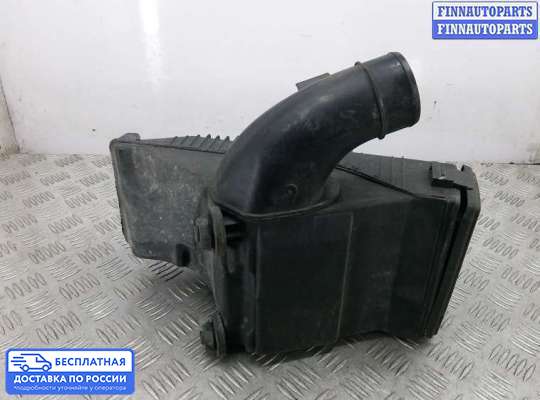 Корпус воздушного фильтра на Nissan Juke