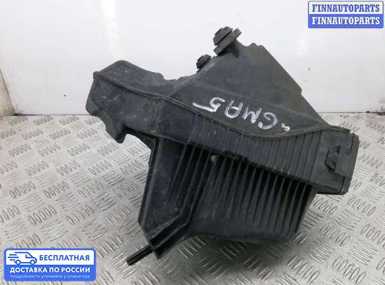 Корпус воздушного фильтра на Nissan Juke