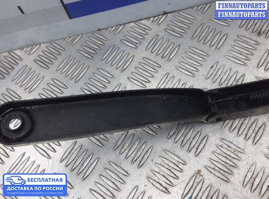 Поводок дворника на BMW 5 (F10/F11)