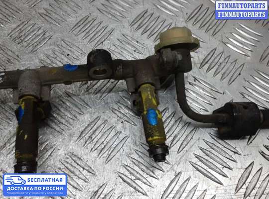 Рампа (рейка) топливная на Toyota RAV4 II (XA20)