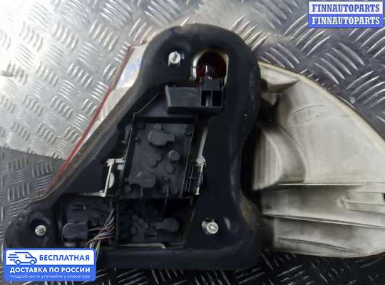 Фонарь задний на Mercedes-Benz CLK (W209)