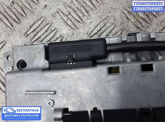 Дисплей бортового компьютера на Audi Q7 (4L)
