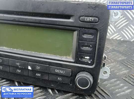 Магнитола на Volkswagen Golf V (1K)
