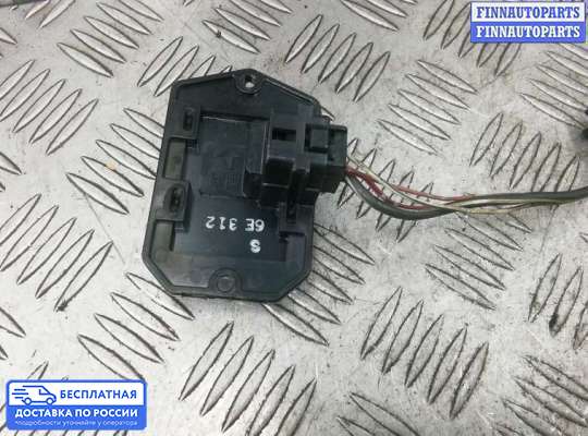 Резистор (сопротивление) отопителя на Toyota RAV4 II (XA20)