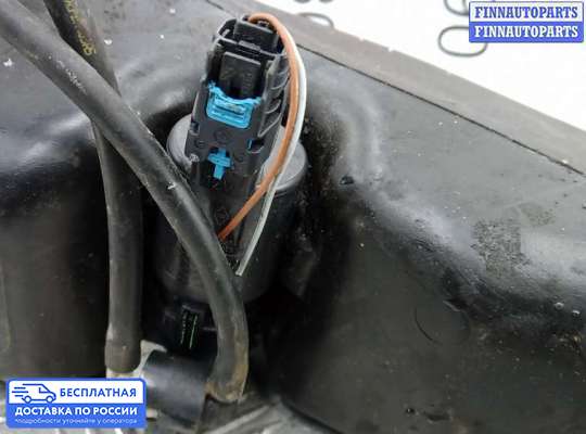 Бачок омывателя на Renault Sandero II
