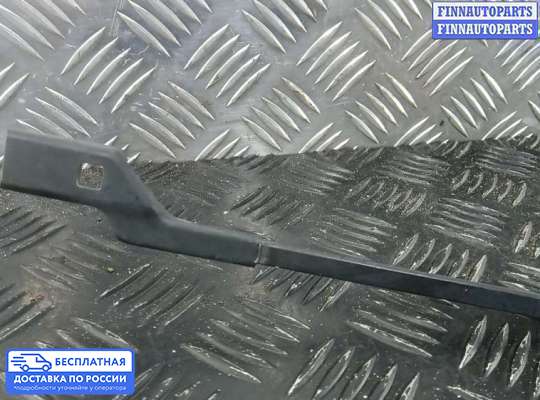 Поводок дворника на Ford Fiesta VI