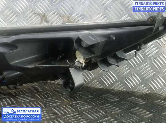 Фара передняя на Nissan Juke