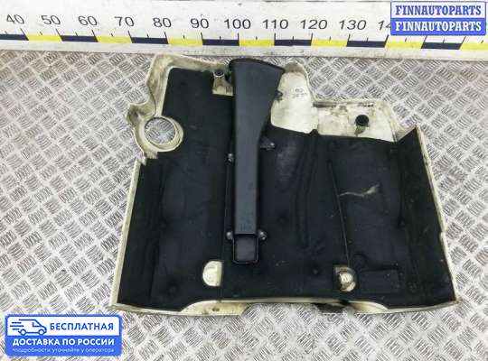 Крышка ДВС (декоративная) на Chrysler 300C I (LX)