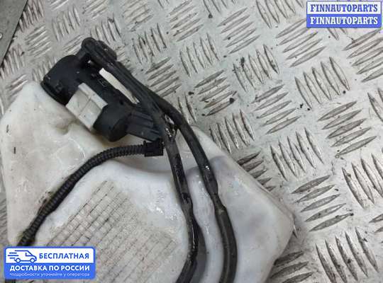 Бачок омывателя на Ford Kuga I
