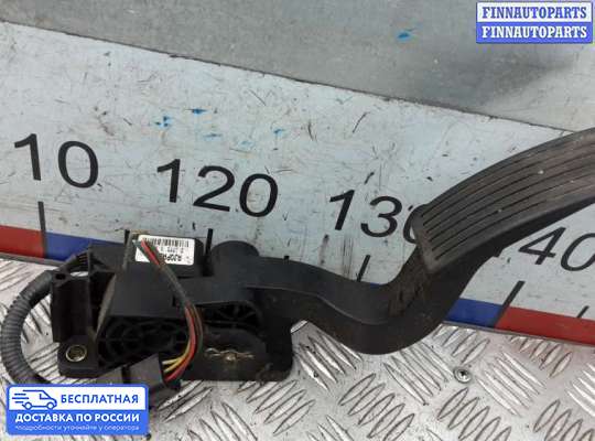 Педальный узел (педаль) на Kia Rio II (JB)