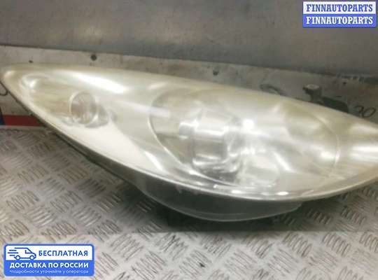 Фара передняя на Peugeot 307
