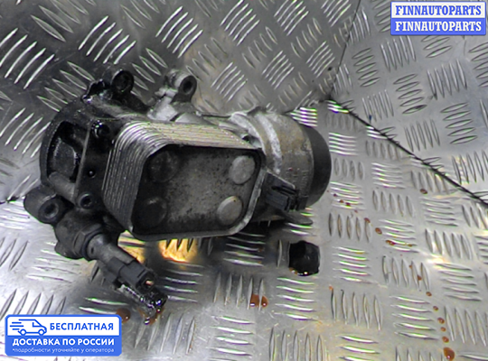 Корпус масляного фильтра на Peugeot 307