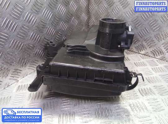Корпус воздушного фильтра на Toyota Prius II