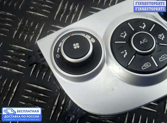 Блок управления печкой на Hyundai Santa Fe II (CM)