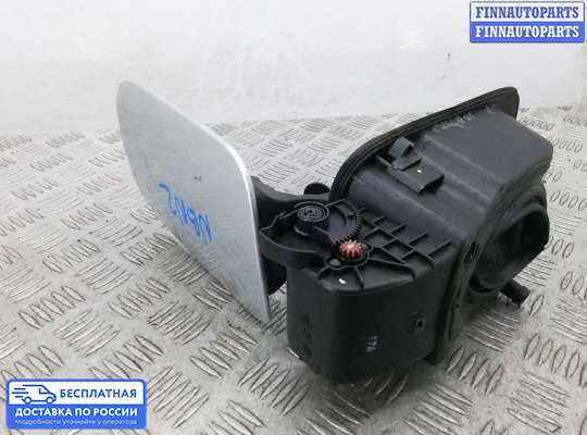 Лючок бензобака на Mercedes-Benz S (W221)