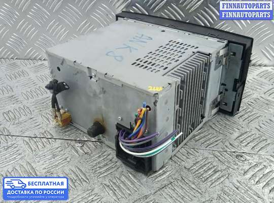 Магнитола на Volkswagen Touareg I (7L)