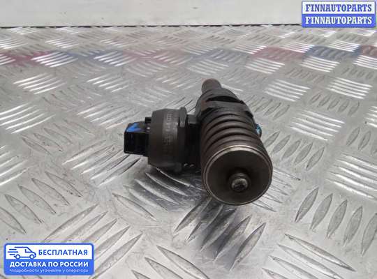 Форсунка топливная на Volkswagen Jetta V (1K)