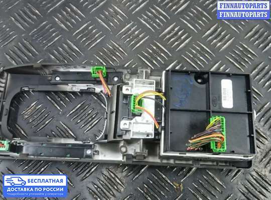 Кнопки на Range Rover Sport I (L320)