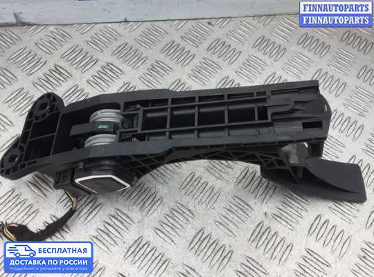 Педальный узел (педаль) на Mercedes-Benz R (W251)