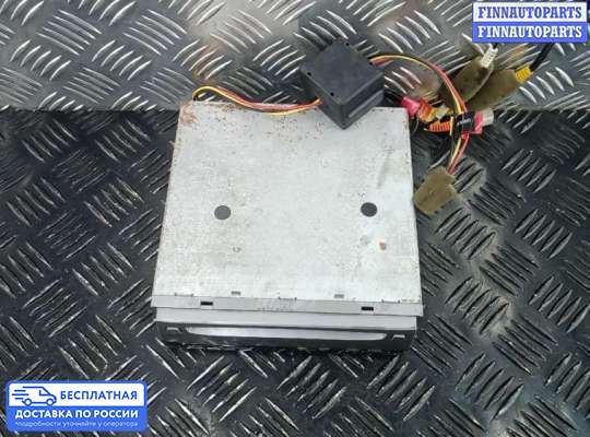 CD-чейнджер на Lexus RX II (XU30)
