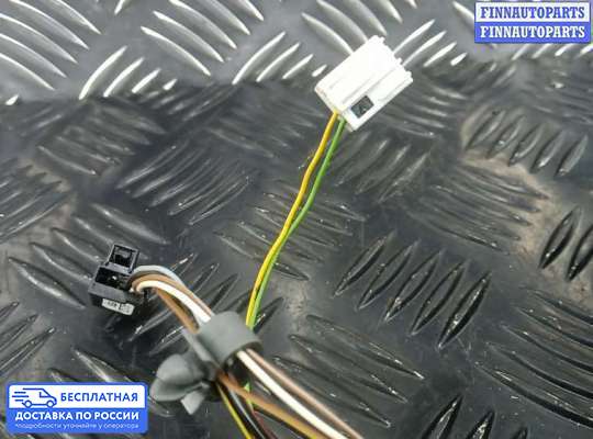 Зеркало боковое на Mercedes-Benz C (W203)