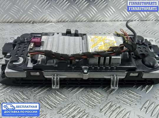 Дисплей бортового компьютера на BMW 7 (F01/F02)