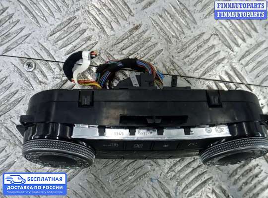 Блок управления печкой на Mercedes-Benz C (W204)