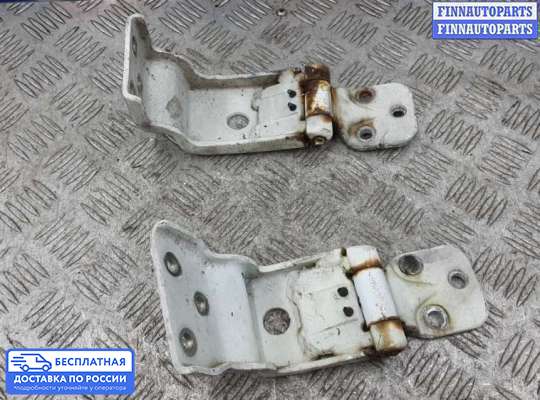 Петля крышки багажника на Mercedes-Benz Vito (W639)