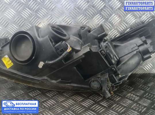 Фара передняя на Ford C-Max II