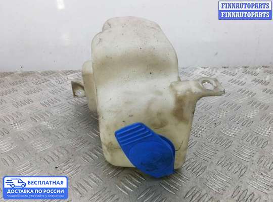Бачок омывателя на Volkswagen Golf IV (1J)