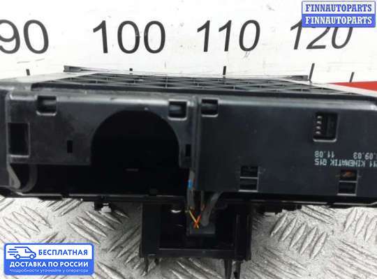 Кнопка аварийной остановки на Mercedes-Benz E (W211)