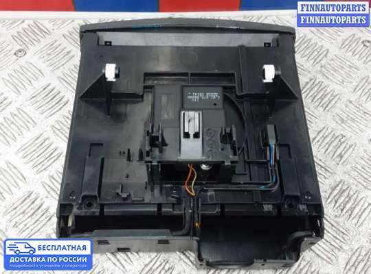 Кнопка аварийной остановки на Mercedes-Benz E (W211)