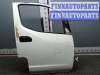 купить дверь передняя правая на NISSAN NV200