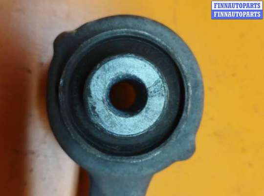 купить Рычаг передний левый на Mercedes C-класс