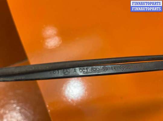 купить Щеткодержатель (поводок стеклоочистителя, дворник) на Volkswagen Crafter