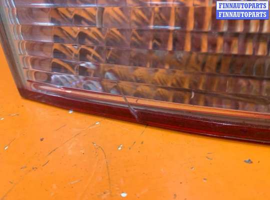 купить Фонарь задний правый на Volkswagen Touareg