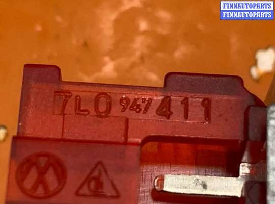 купить Фонарь салона (плафон) на Volkswagen Touareg